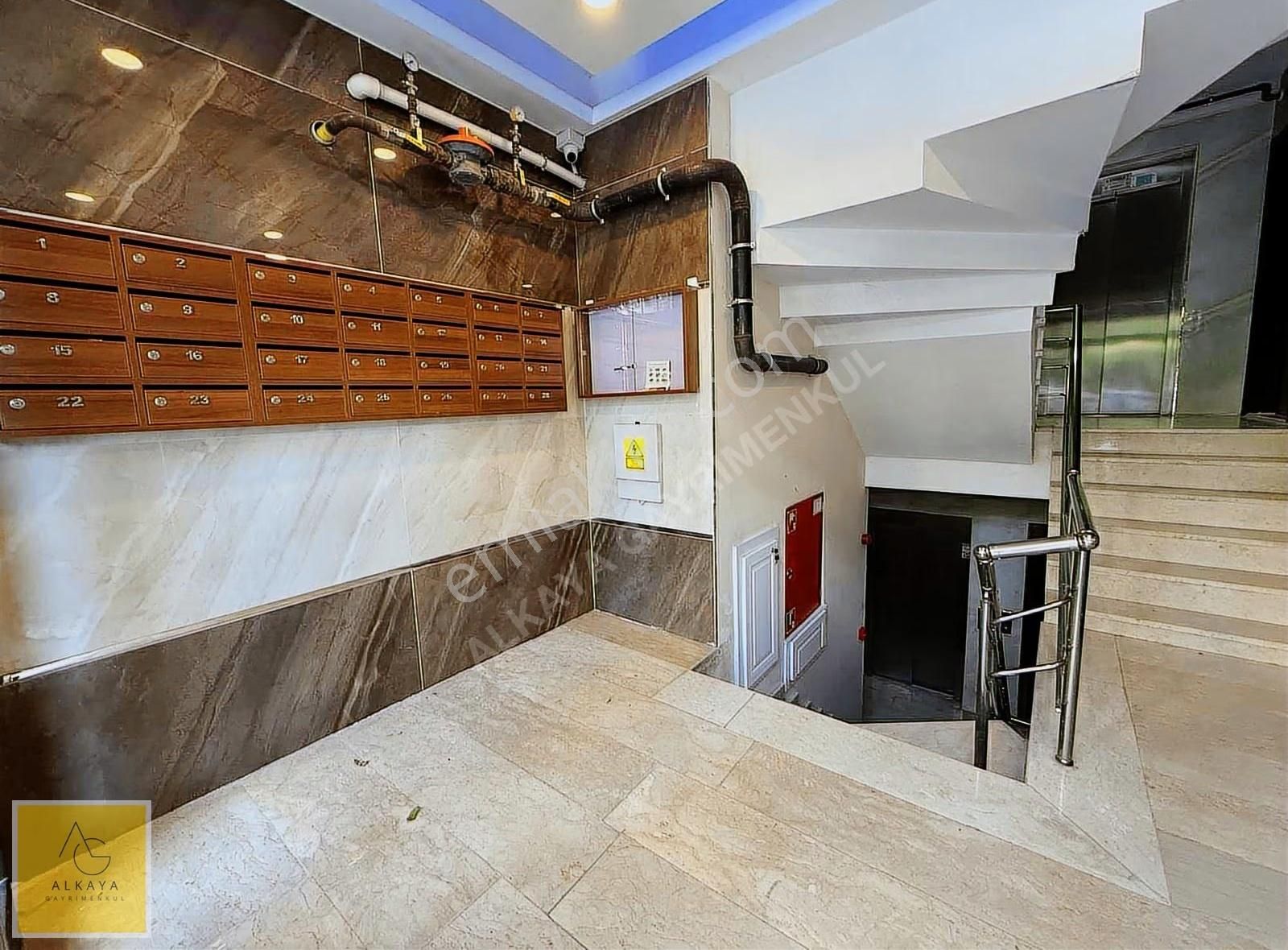 Alkaya'dan Kozyatağı^nda Satılık 2+1 Boş Daire Ayşe Kadında - Görsel 12