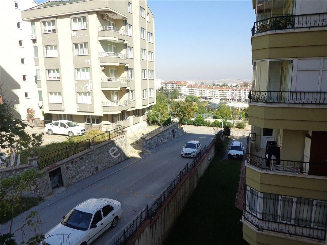 Bursa Nilüfer Beşevler Konak Mah. Kiralık 150 M2 Lüx 3+1 Daire 35.000 Tl - Görsel 15