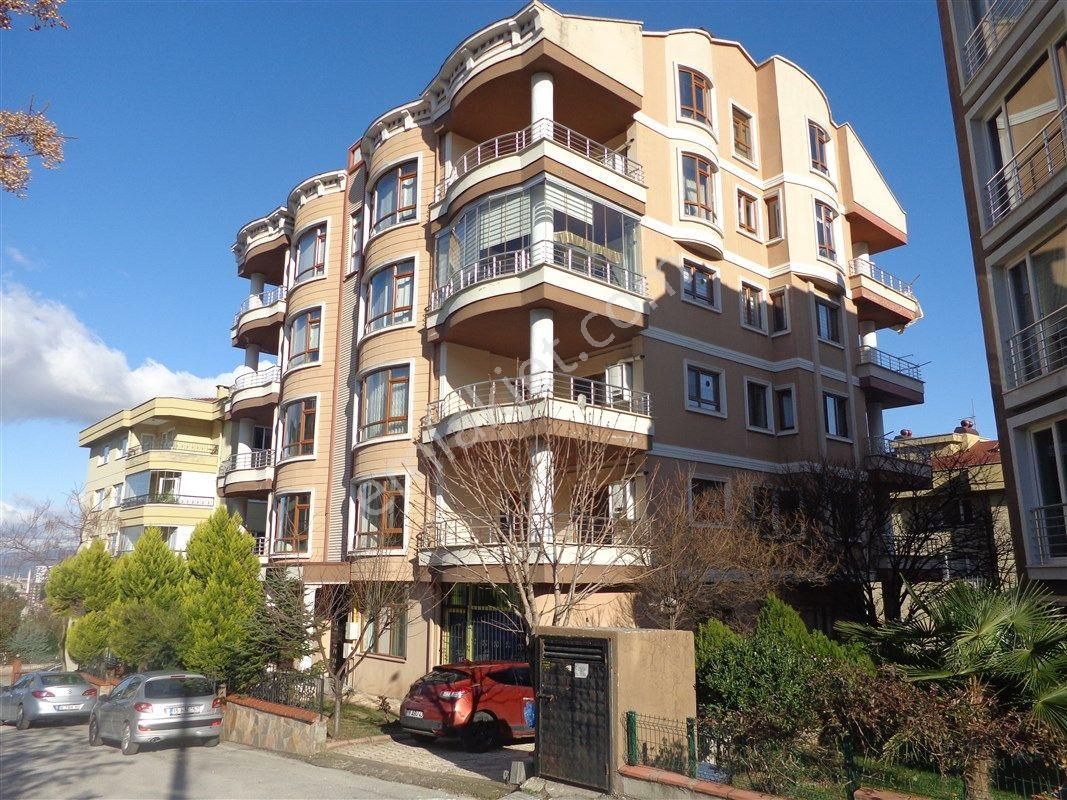 Bursa Nilüfer Beşevler Konak Mah. Kiralık 150 M2 Lüx 3+1 Daire 35.000 Tl - Görsel 17