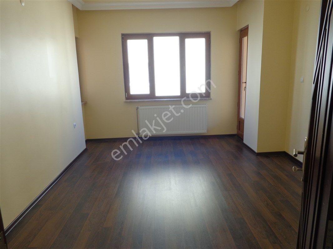Bursa Nilüfer Beşevler Konak Mah. Kiralık 150 M2 Lüx 3+1 Daire 35.000 Tl - Görsel 20