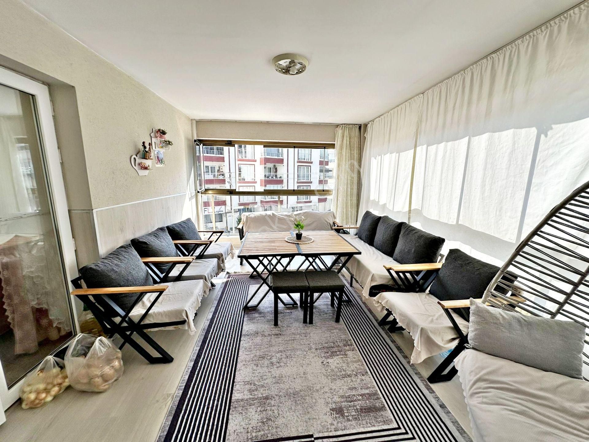 Estergon Konutlarında Site İçerisinde Satılık Lüx 4+1 Daire - Görsel 29