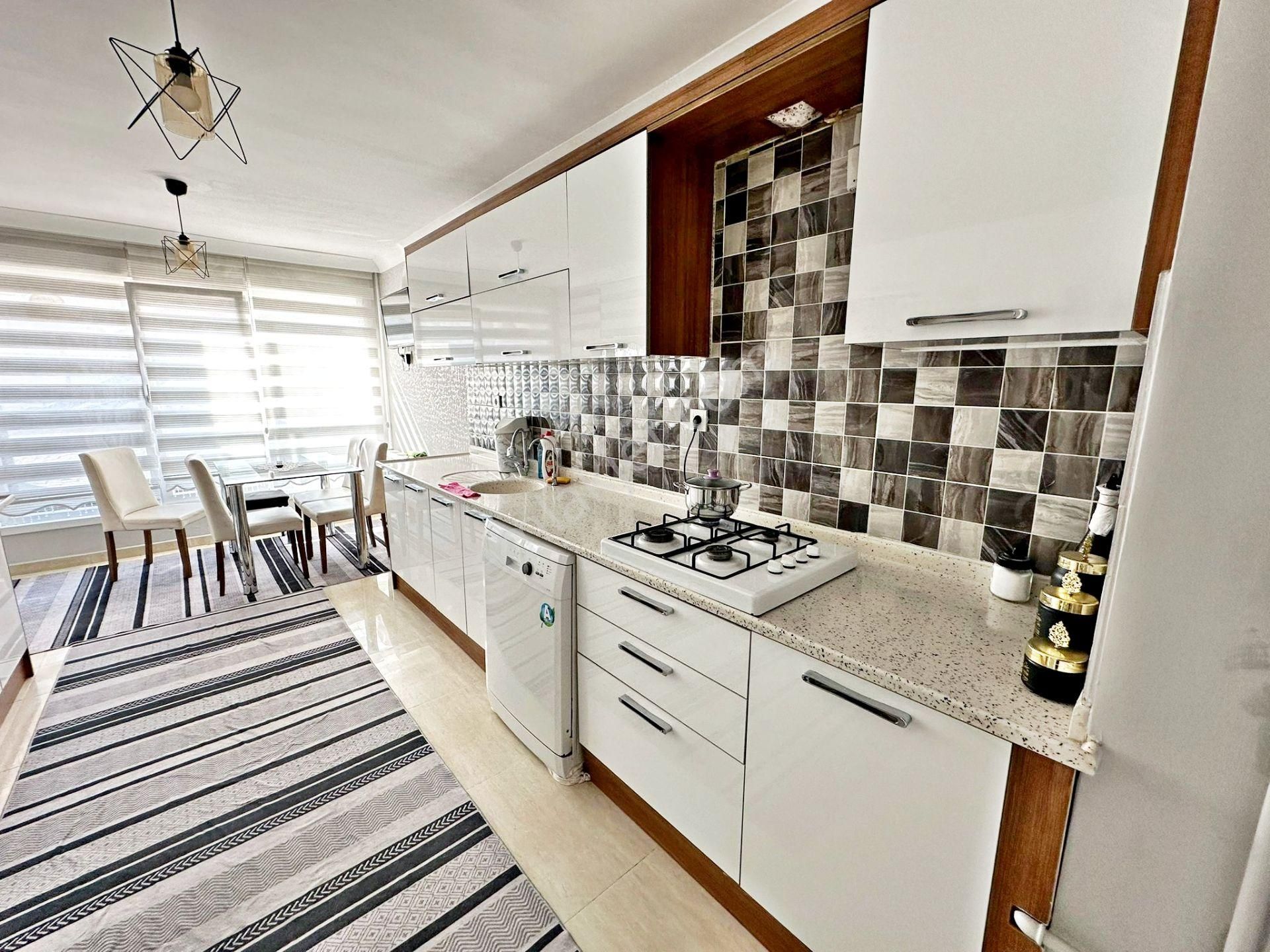 Estergon Konutlarında Site İçerisinde Satılık Lüx 4+1 Daire - Görsel 10