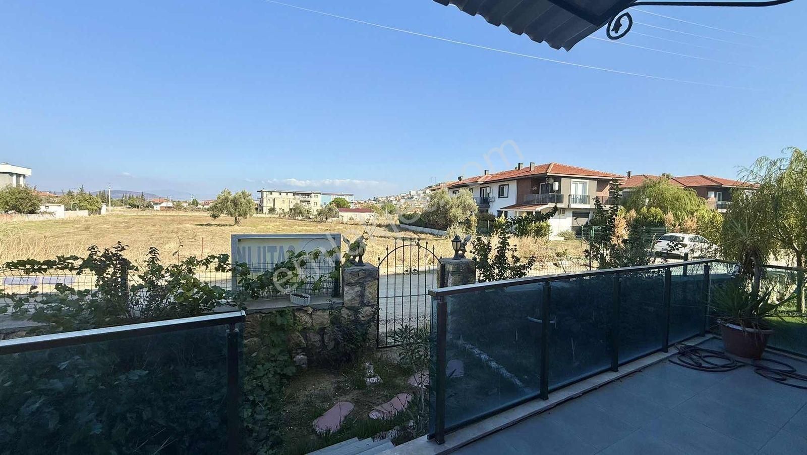 Foça Yenibağarası Müstakil Girişli Bahçeli Dubleks 2+1 - Görsel 2