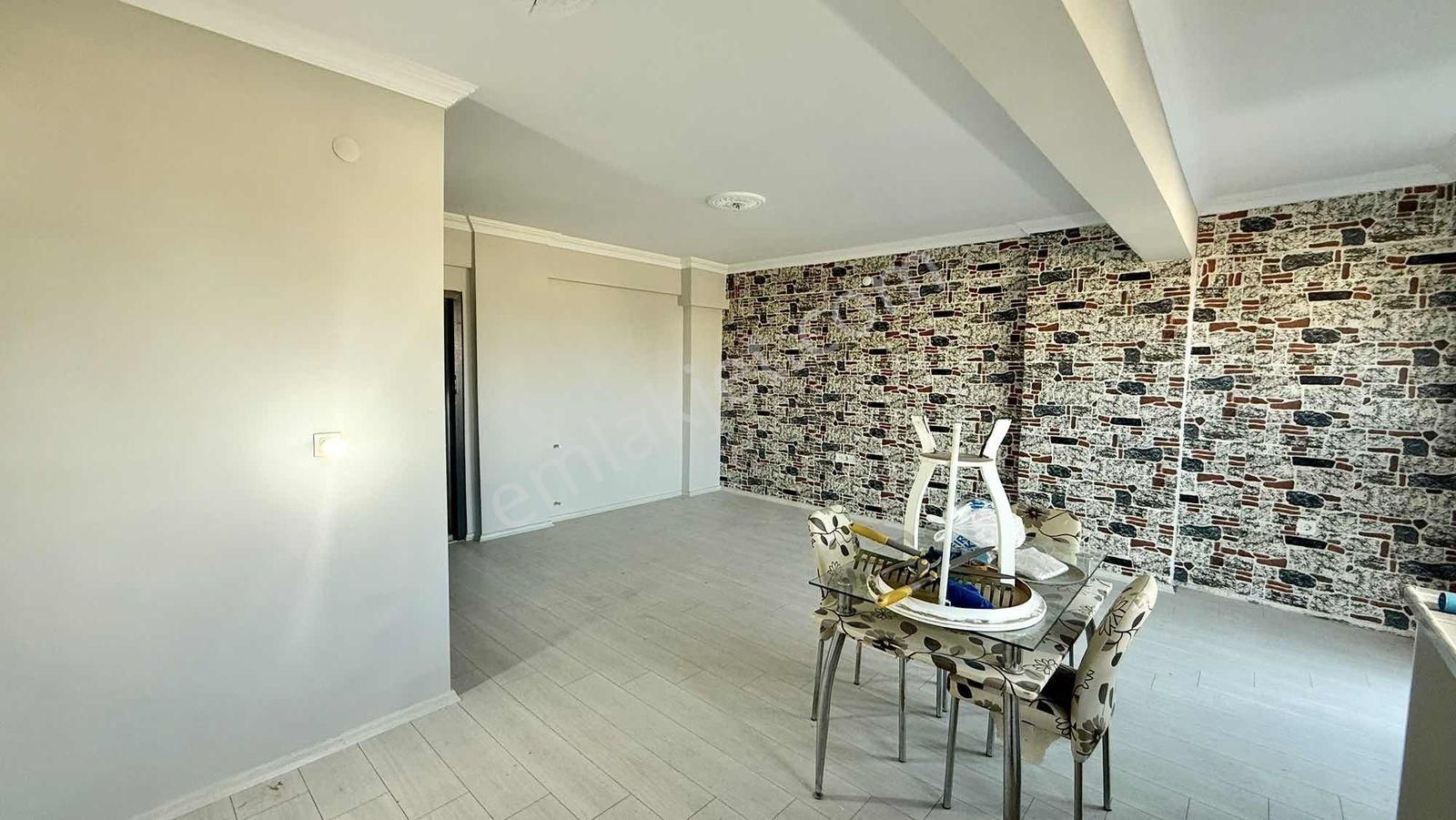 Foça Yenibağarası Müstakil Girişli Bahçeli Dubleks 2+1 - Görsel 29