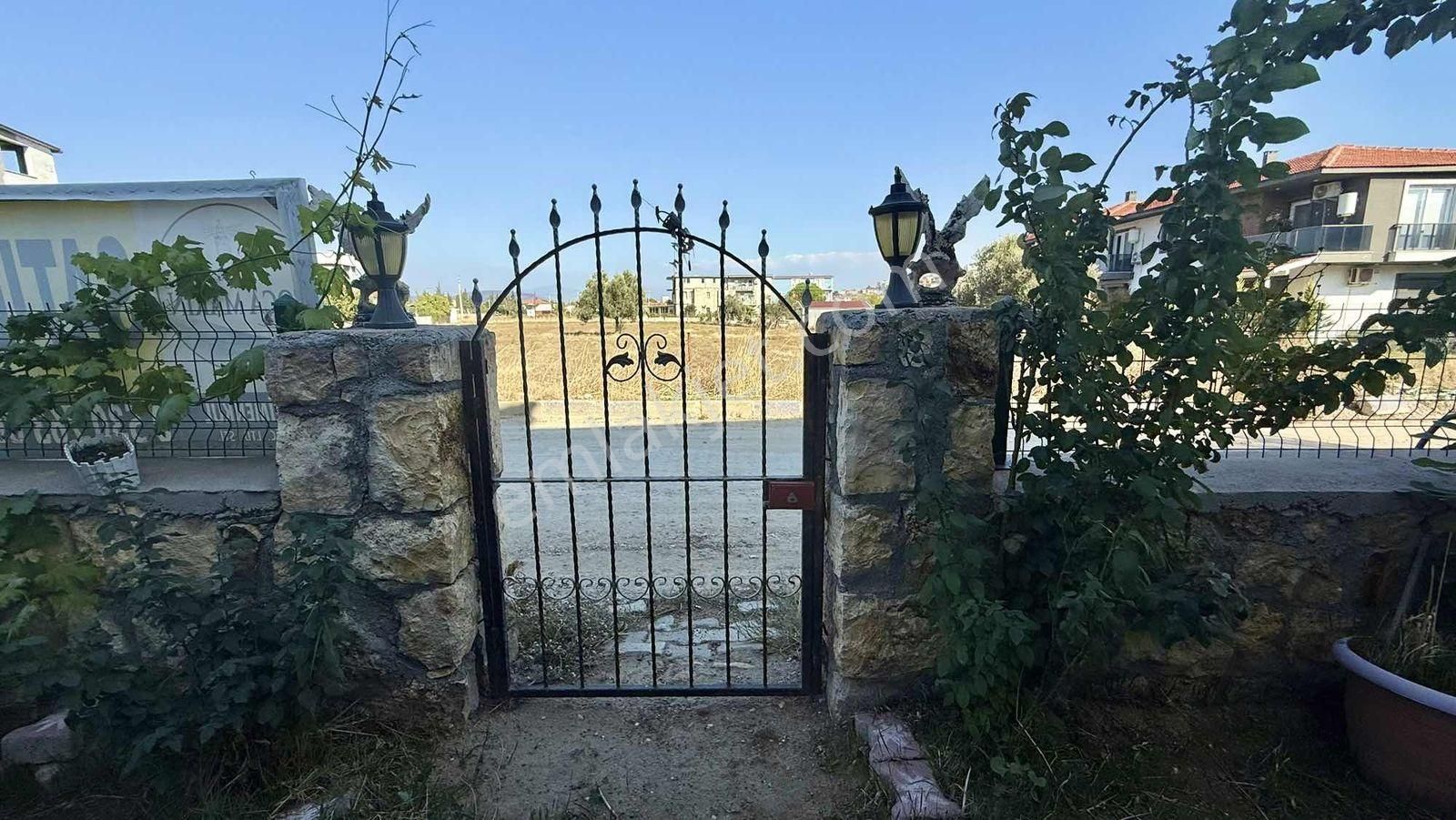 Foça Yenibağarası Müstakil Girişli Bahçeli Dubleks 2+1 - Görsel 35