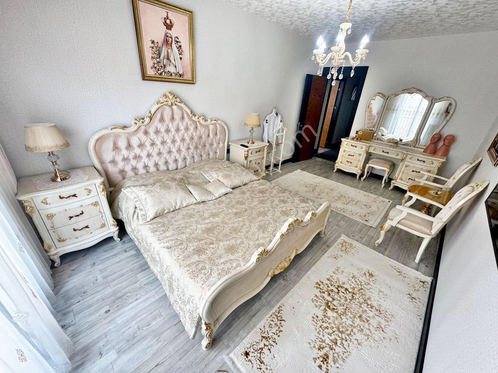 Etlik'de Ultra Lüx Donanımlı Emsalsiz Yapıda 4+1 Satılık Daire - Görsel 3