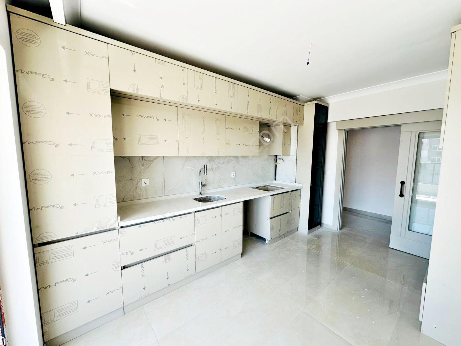 Şentepe Kayalarda Ankara Mazaralı Alternatif Kat Ve Cephelerde Sıfır 4+1 (g.odalı)