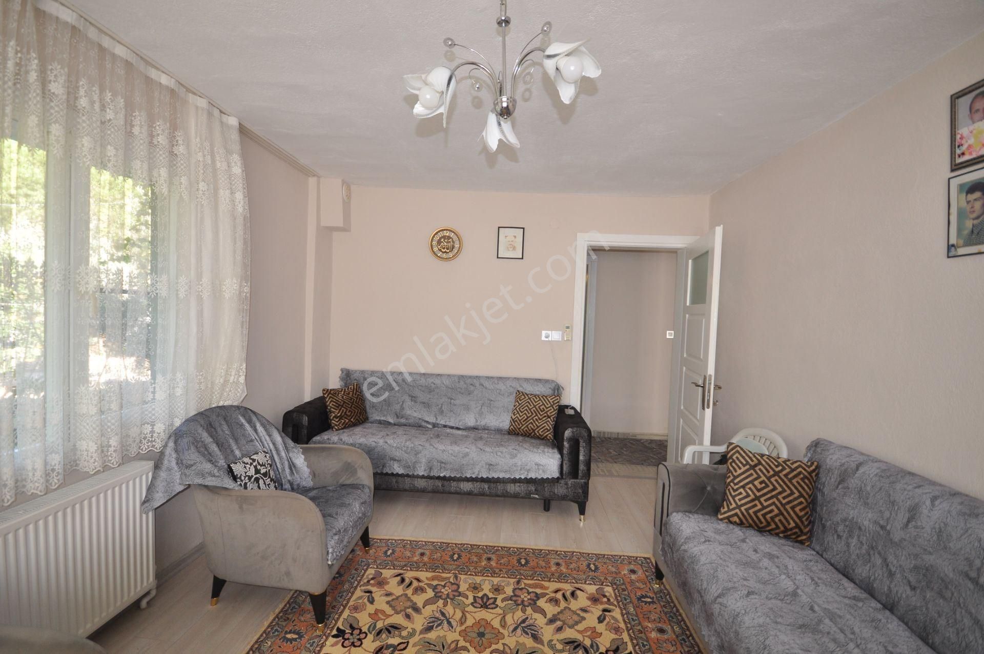 Söke Yuvaca 'da Satılık 2 Adet Müstakil Ev Ve Bahçesi - Görsel 9