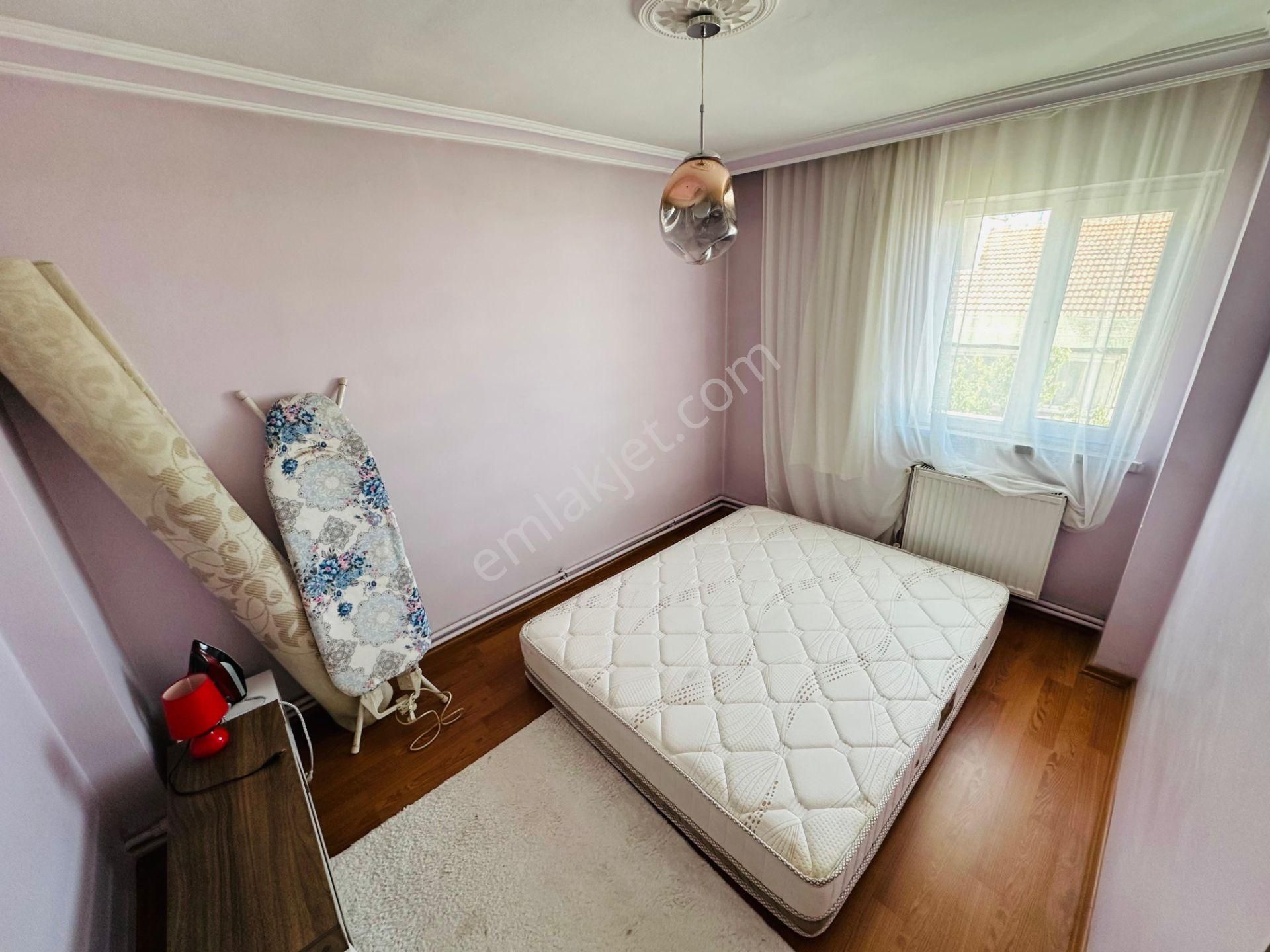 Ergenekon Mah 3+1 Yapılı Acil Satılık Daire - Görsel 8