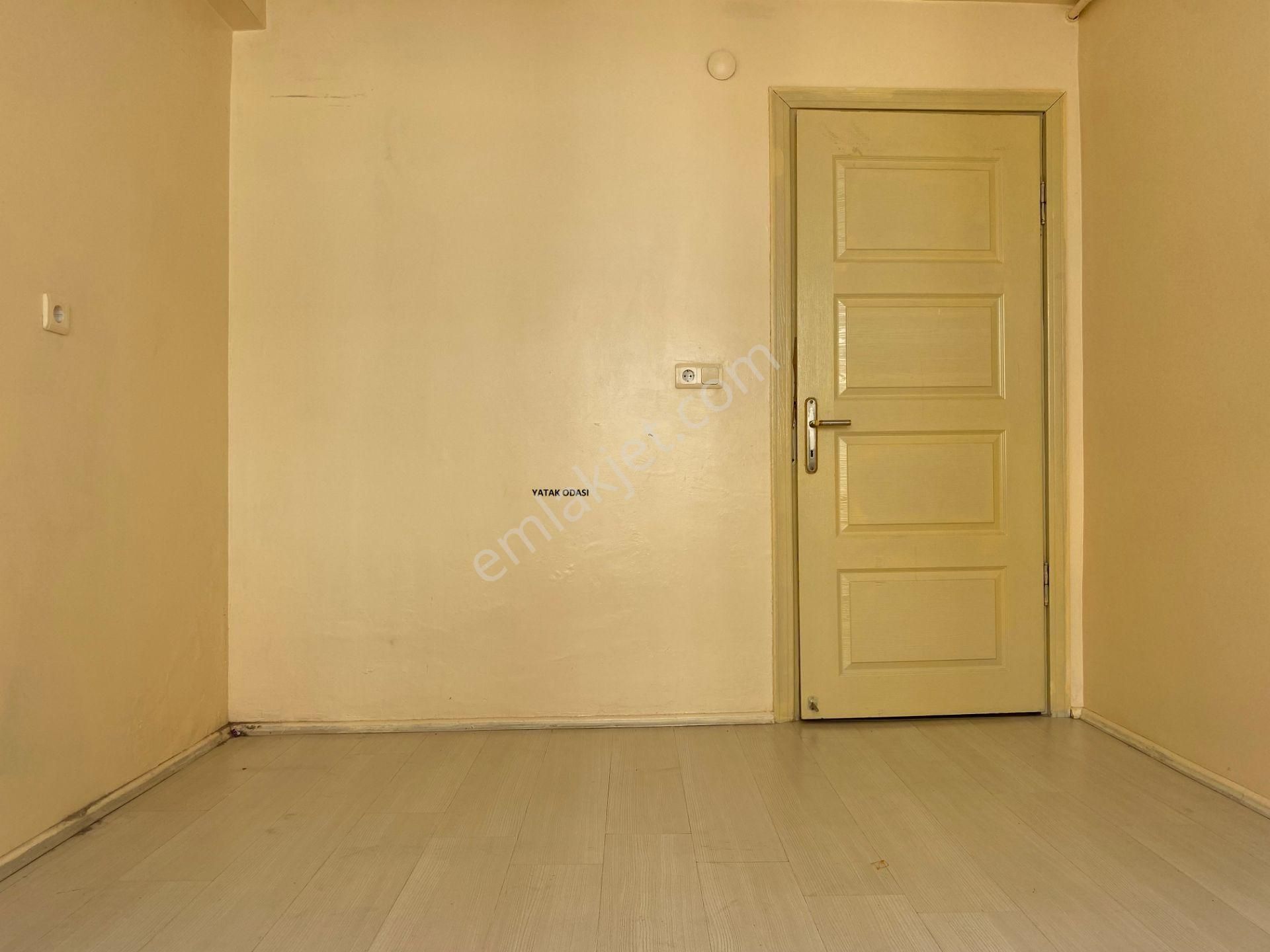 Avrupa Emlak Tan Çınar Mah 75 M² 2+1 2.kat,kredili,iskanlı,metro Yakın(kiracılı - Görsel 4