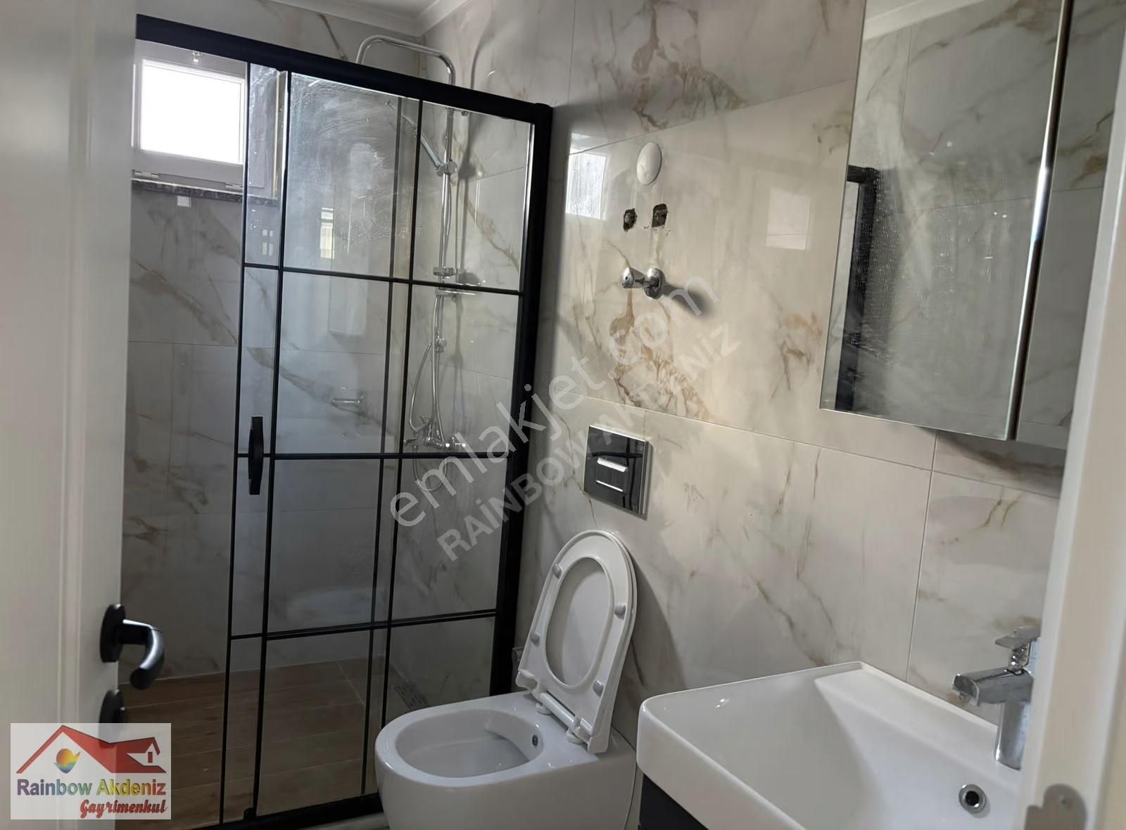 Ilıca Da Merkezi Konumda Asansörlü Odunluklu 2+1 Satılık Daire.. - Görsel 8