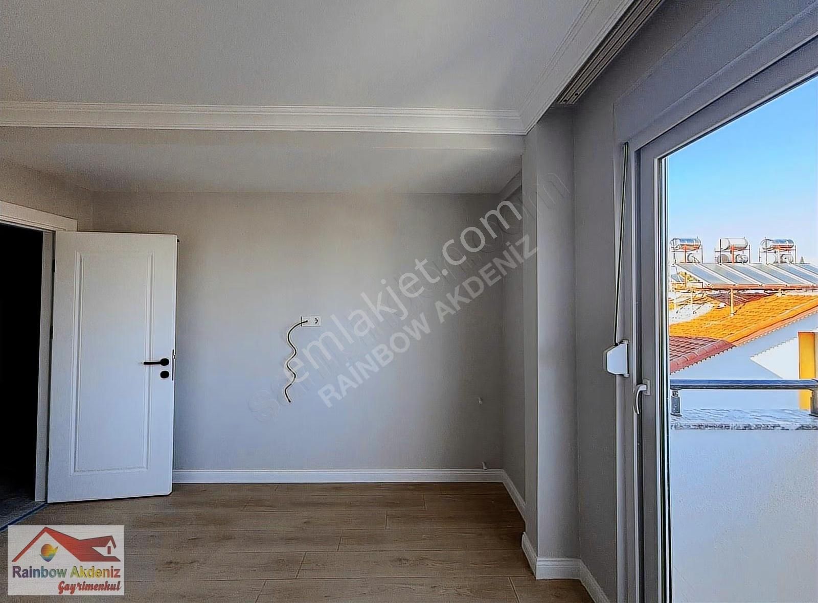 Ilıca Da Merkezi Konumda Asansörlü Odunluklu 4+1 Satılık Dublex. - Görsel 11