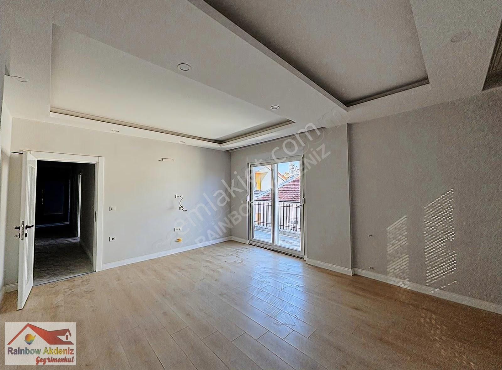 Ilıca Da Merkezi Konumda Asansörlü Odunluklu 4+1 Satılık Dublex. - Görsel 14