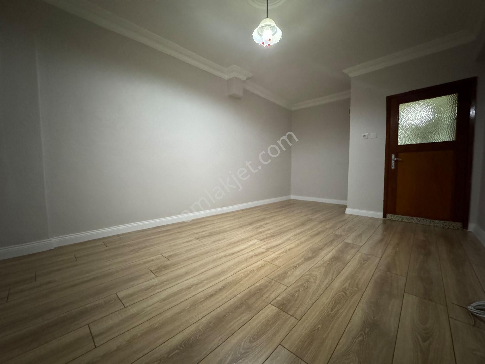 Next House'dan, Şirinevler'de, 140m2 Bahçe Katı Daire - Görsel 13