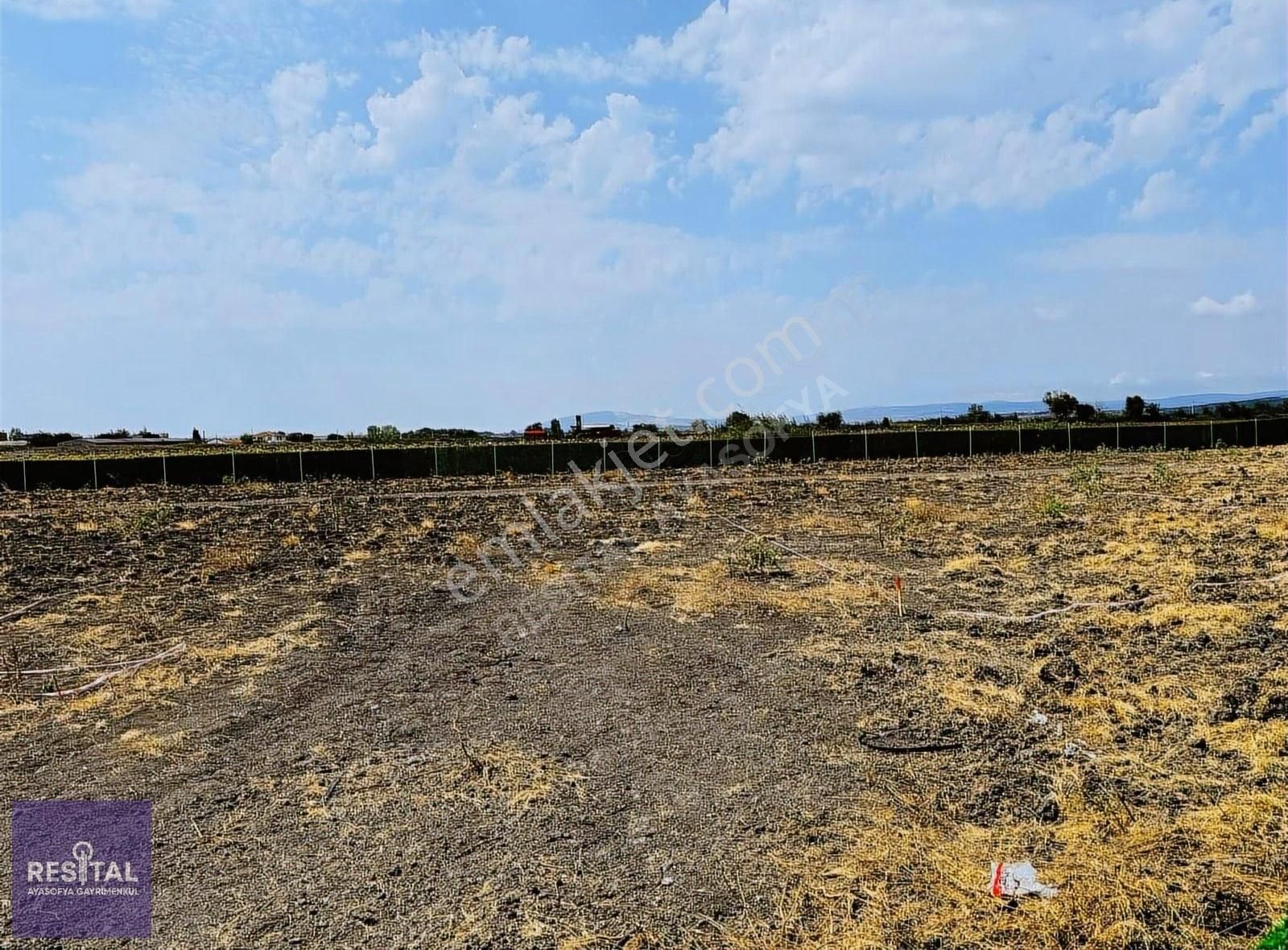 Karacabey İzmir Yolu Yakını Gölkıyı 7000m2 Etrafı Çevrili Bahçe - Görsel 3
