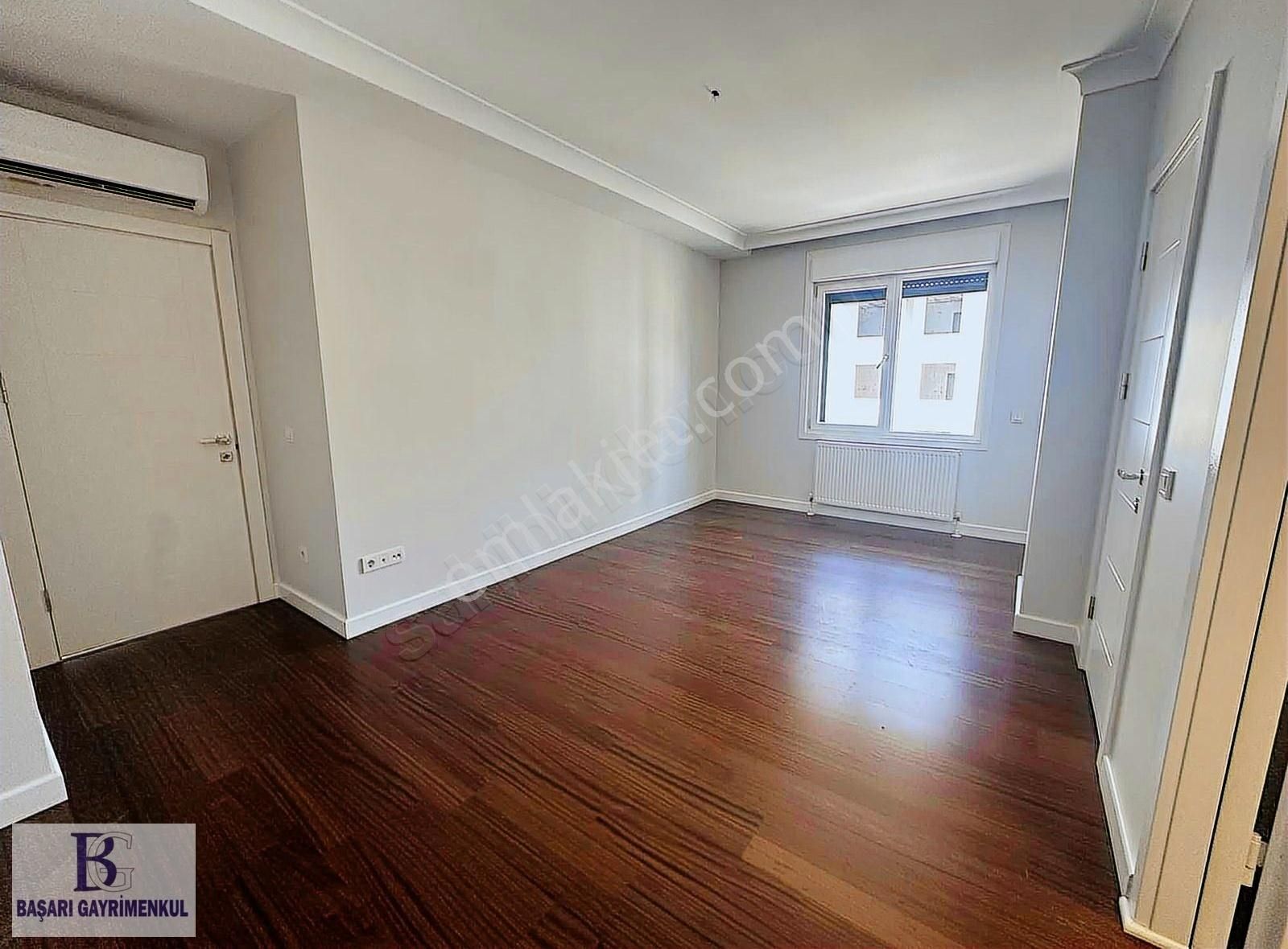 Başarı'dan Suadiye Sahil'de Butik Bina'da 160m2 Balkonlu 3+1 - Görsel 21