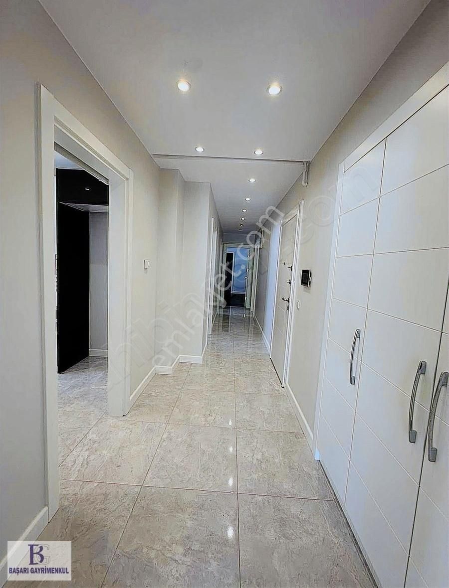 Başarı'dan Suadiye Sahil'de Butik Bina'da 160m2 Balkonlu 3+1 - Görsel 30