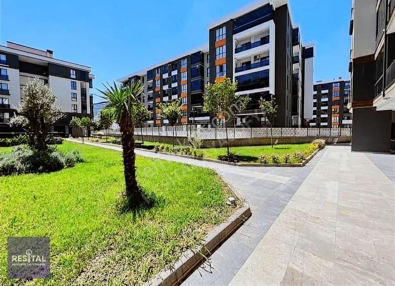 Soğanlı Yükselenpark Mercan Sitesi 160m2 3+1 1.kat Geniş Daire - Görsel 7