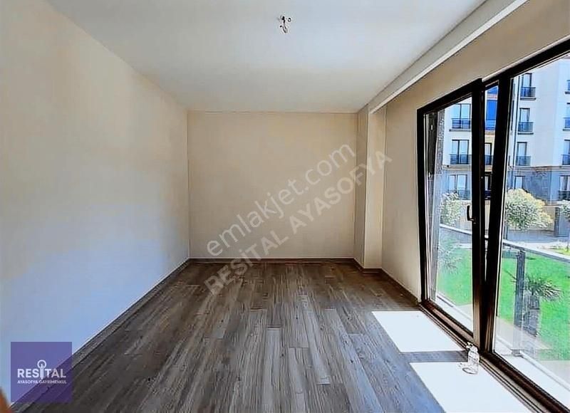 Soğanlı Yükselenpark Mercan Sitesi 160m2 3+1 1.kat Geniş Daire - Görsel 27
