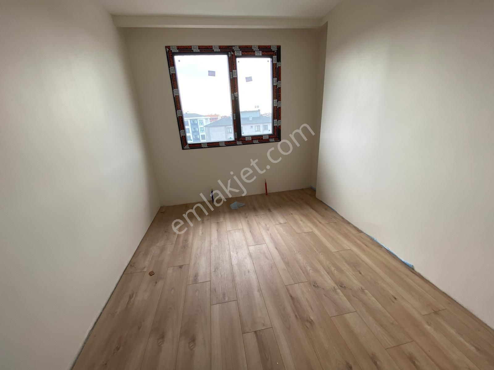 Başokurdan Şirinevler'de Kapalı Otoparklı 3+1 Asansörlü - Görsel 14