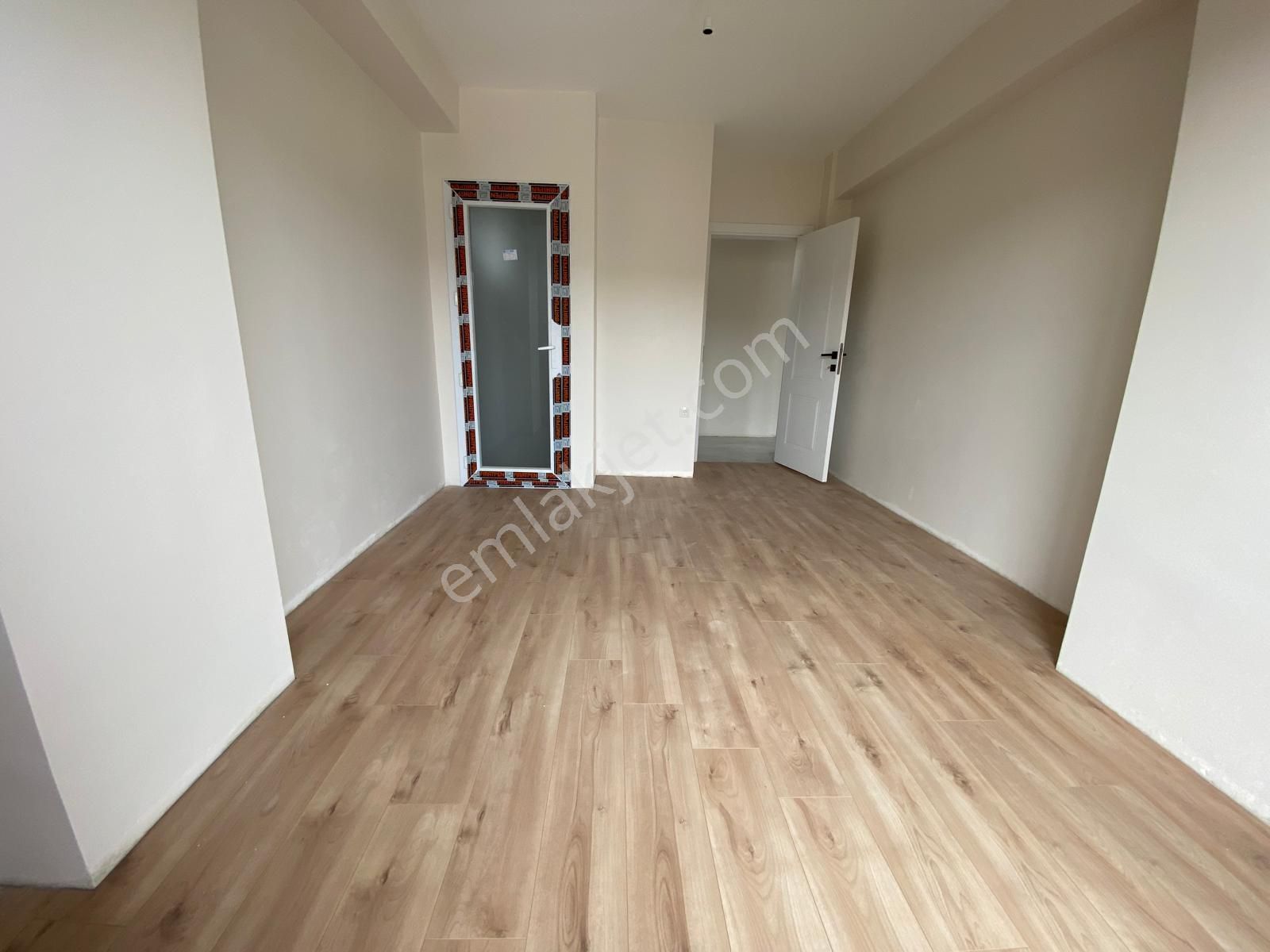 Başokurdan Şirinevler'de Kapalı Otoparklı 3+1 Asansörlü - Görsel 28