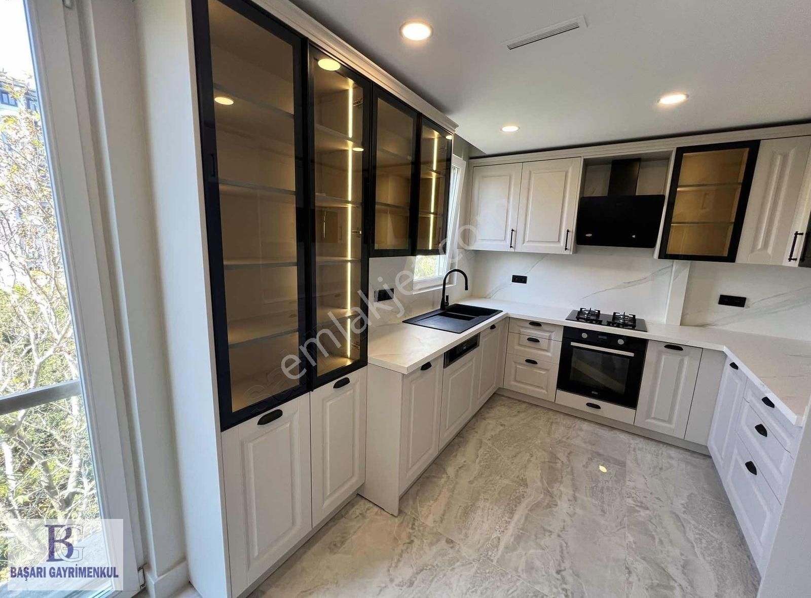 Başarı'dan Erenköy Bağdata Çok Yakın Butik Binada 160 M2 3+1 Boş - Görsel 12