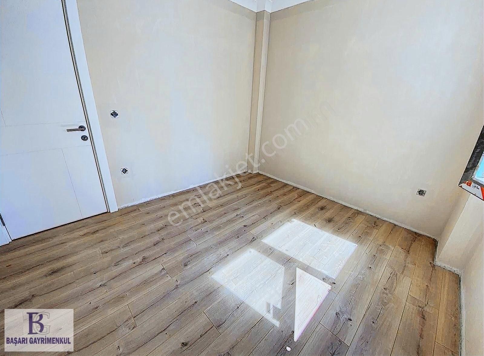 Başarı'dan Çatalçeşme Bağdat'a Yakın Yeni Sıfır Bina 2+1 80 M2