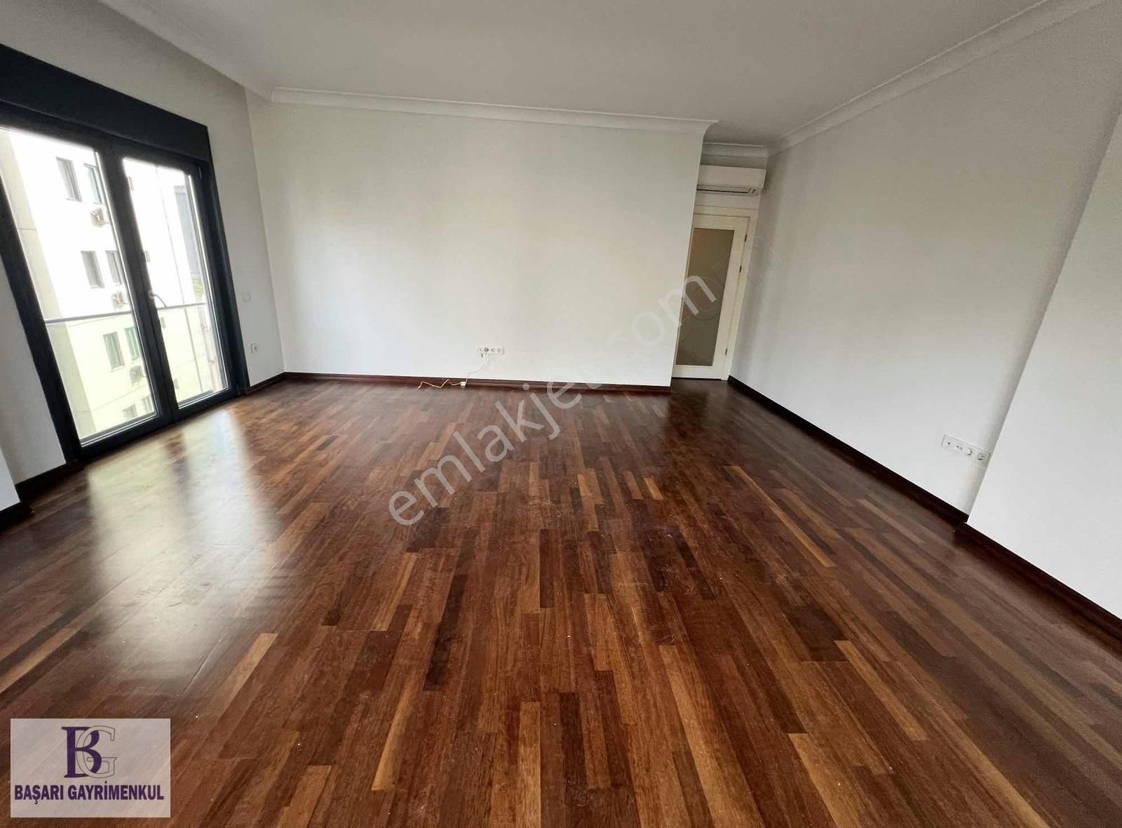 Başarı Suadiye Bağdata 5. Binada 135 M2 3+1 Boş Balkonlu Fırsat - Görsel 16