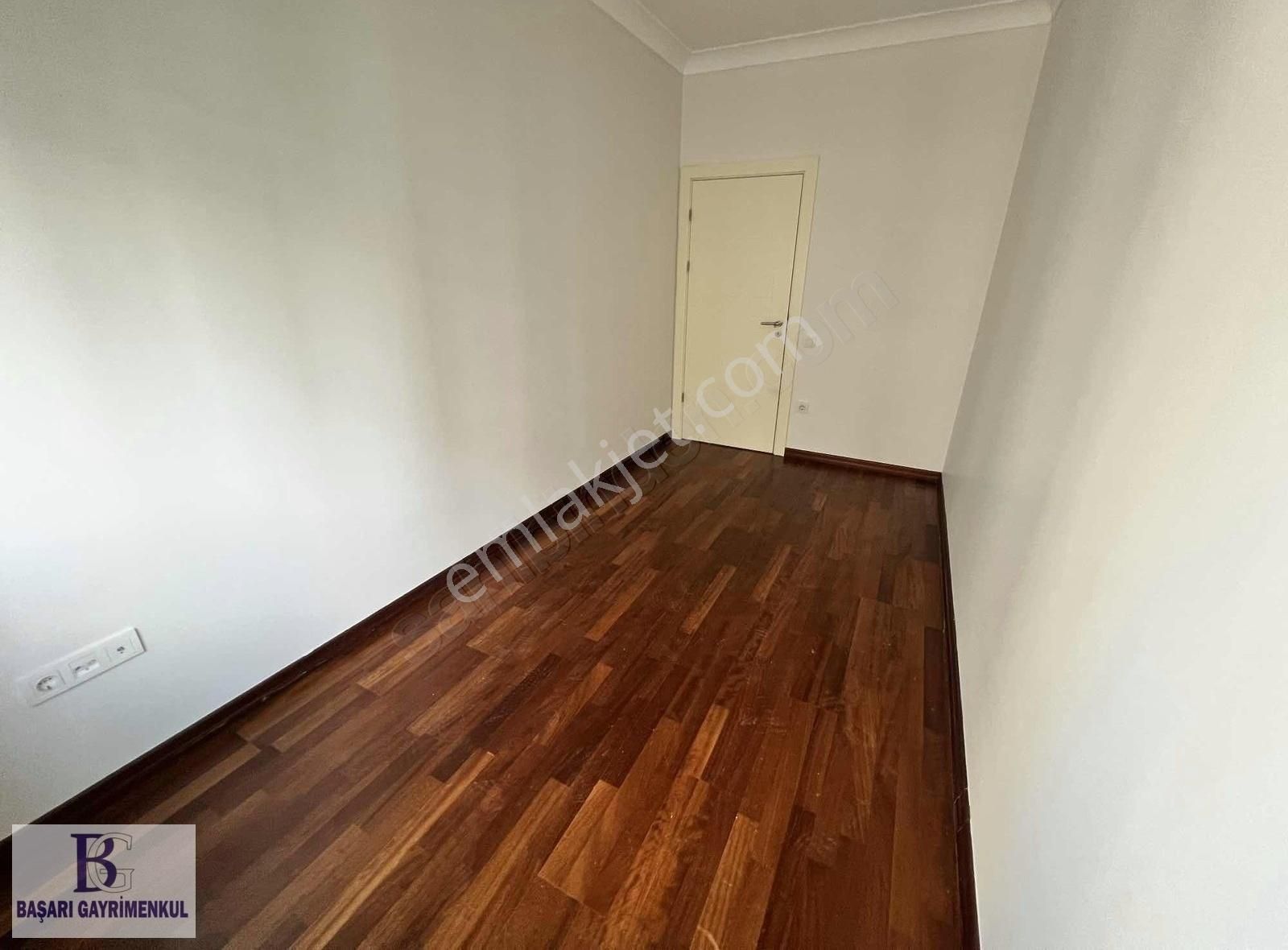 Başarı Suadiye Bağdata 5. Binada 135 M2 3+1 Boş Balkonlu Fırsat - Görsel 18