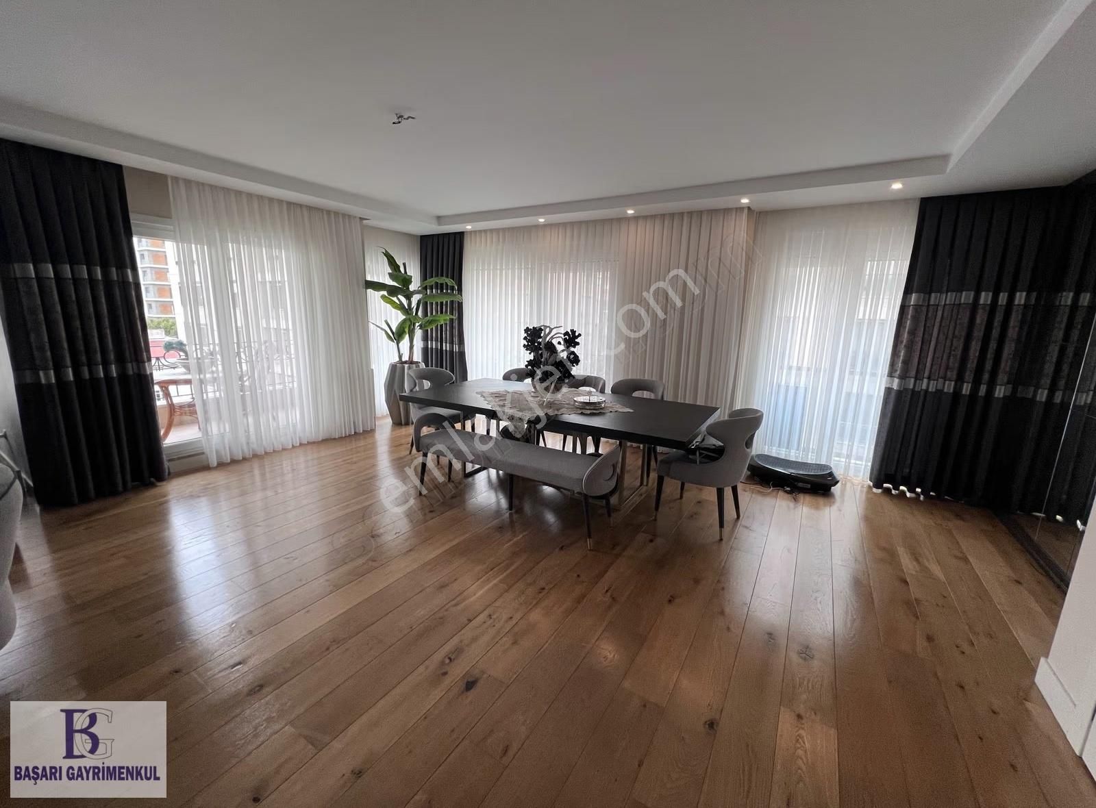 Başarı'dan Suadiye Sahilde 275 M2 Katta Tek 5+1 2 Balkonlu - Görsel 10