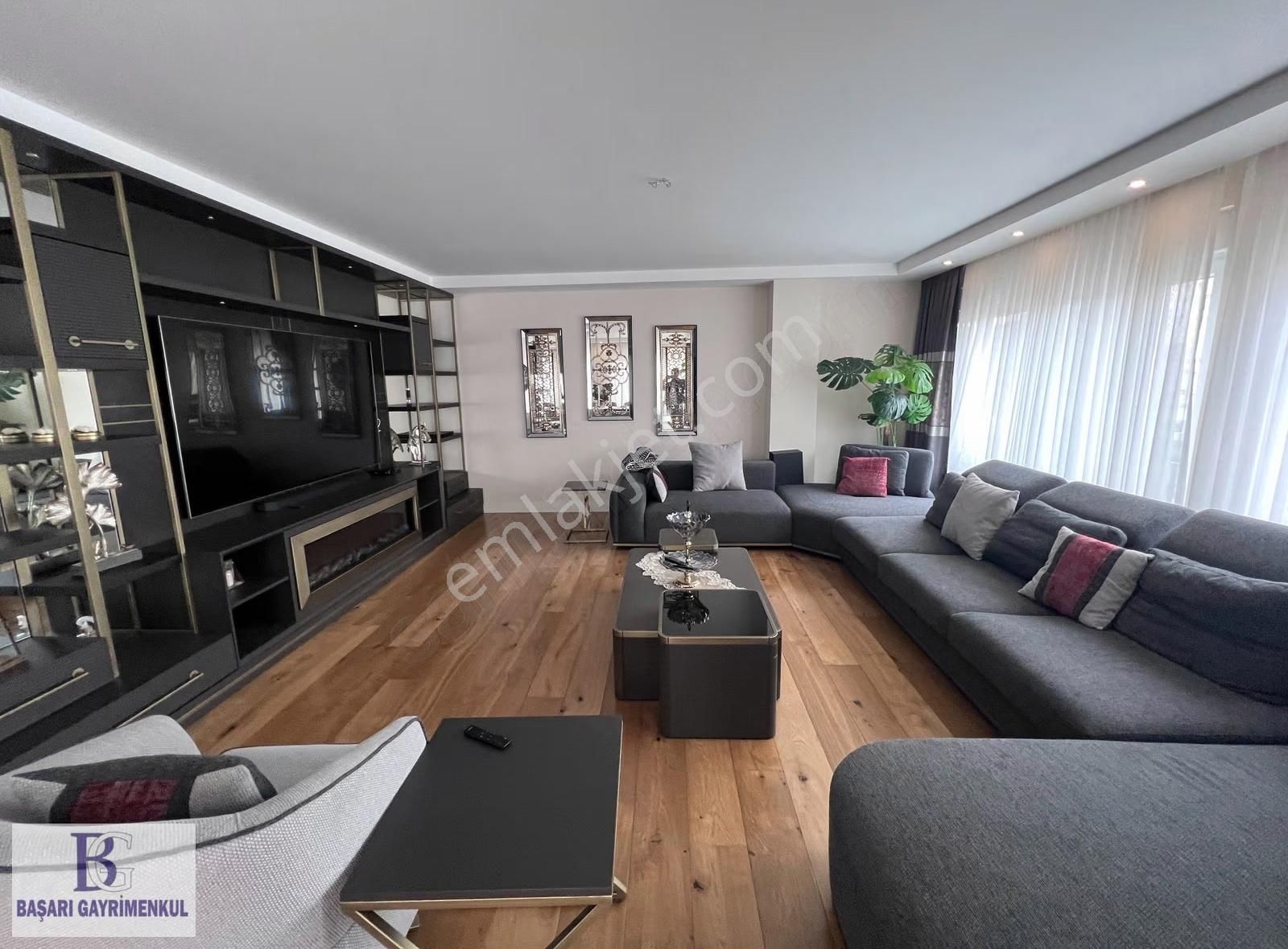 Başarı'dan Suadiye Sahilde 275 M2 Katta Tek 5+1 2 Balkonlu - Görsel 11