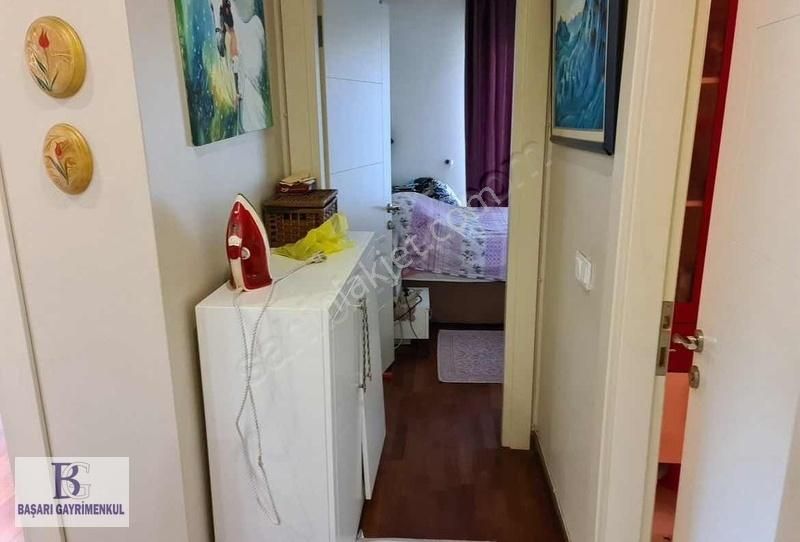 Başarı'dan Suadiye'de Bağdata Yakın Balkonlu 100m2 2+1 Kombili - Görsel 3