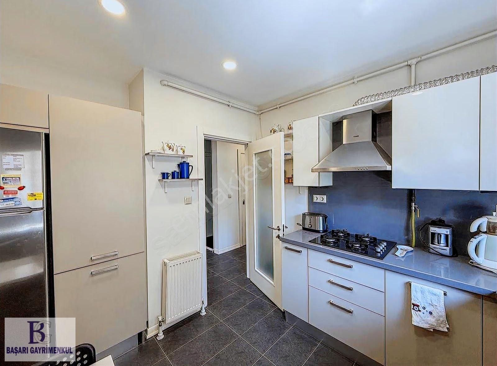 Suadiye Sahil Plajyolu'nda 145m2 2020 Yapımı Balkonlu Kelepirdir - Görsel 8