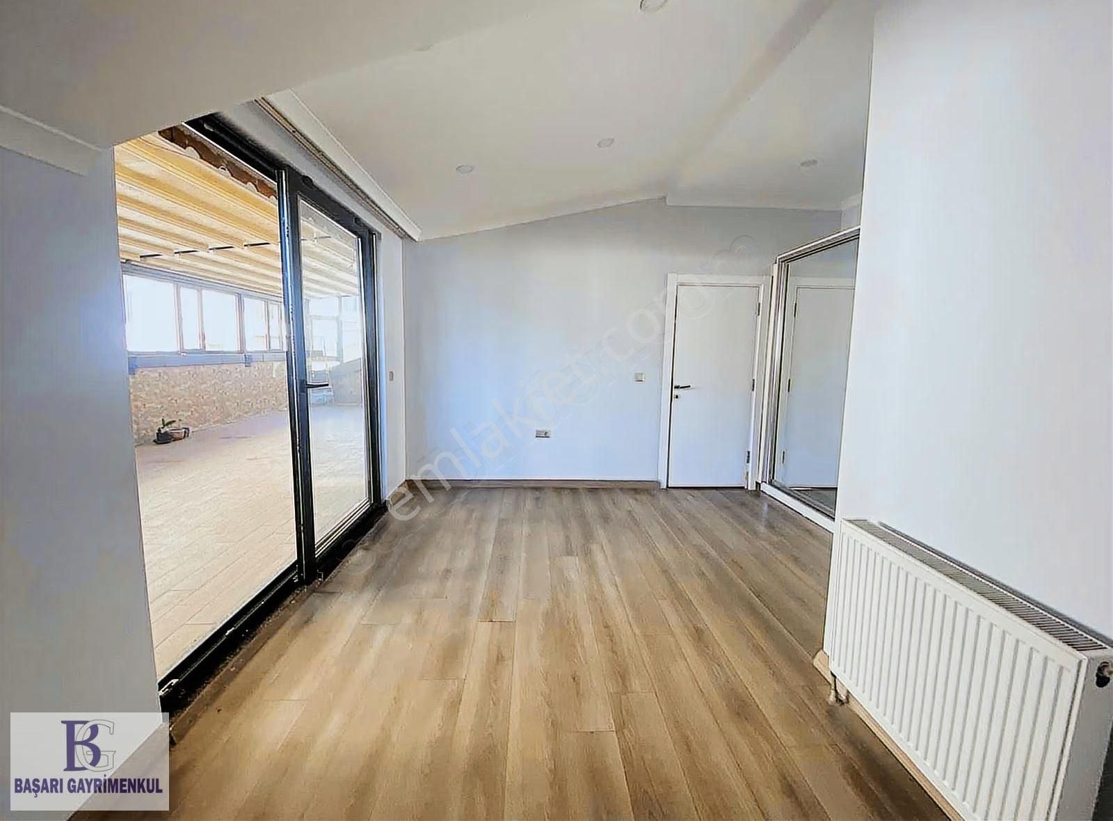 Başarı'dan Suadiye'de Butik Bina'da 4+1 Geniş Teraslı 220m2 - Görsel 3