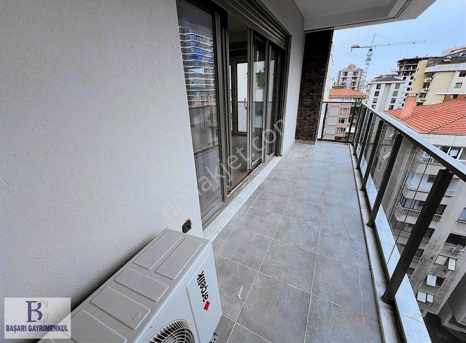 Başarı'dan Bağdat'a Çok Yakın 220 M2 Geniş Balkonlu ( Sıfır ) - Görsel 23