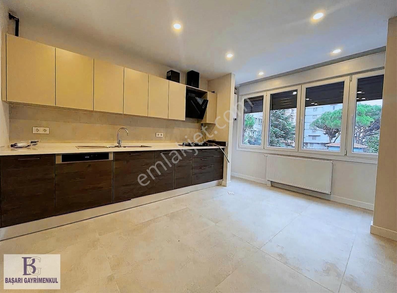 Başarı'dan Bağdat'a Çok Yakın 220 M2 Geniş Balkonlu ( Sıfır ) - Görsel 6