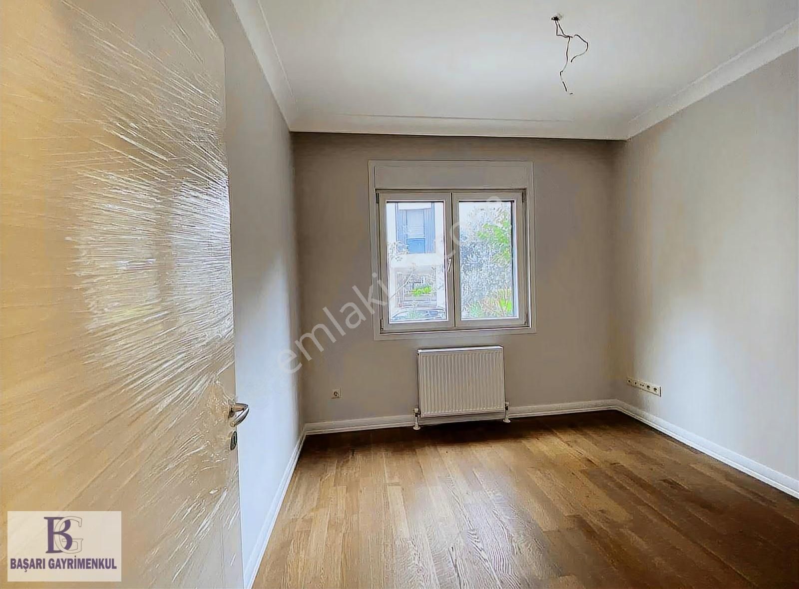 Başarı'dan Suadiye Feride Geçidin'de Bahçe Kullanımlı 3+1 Sıfır - Görsel 8