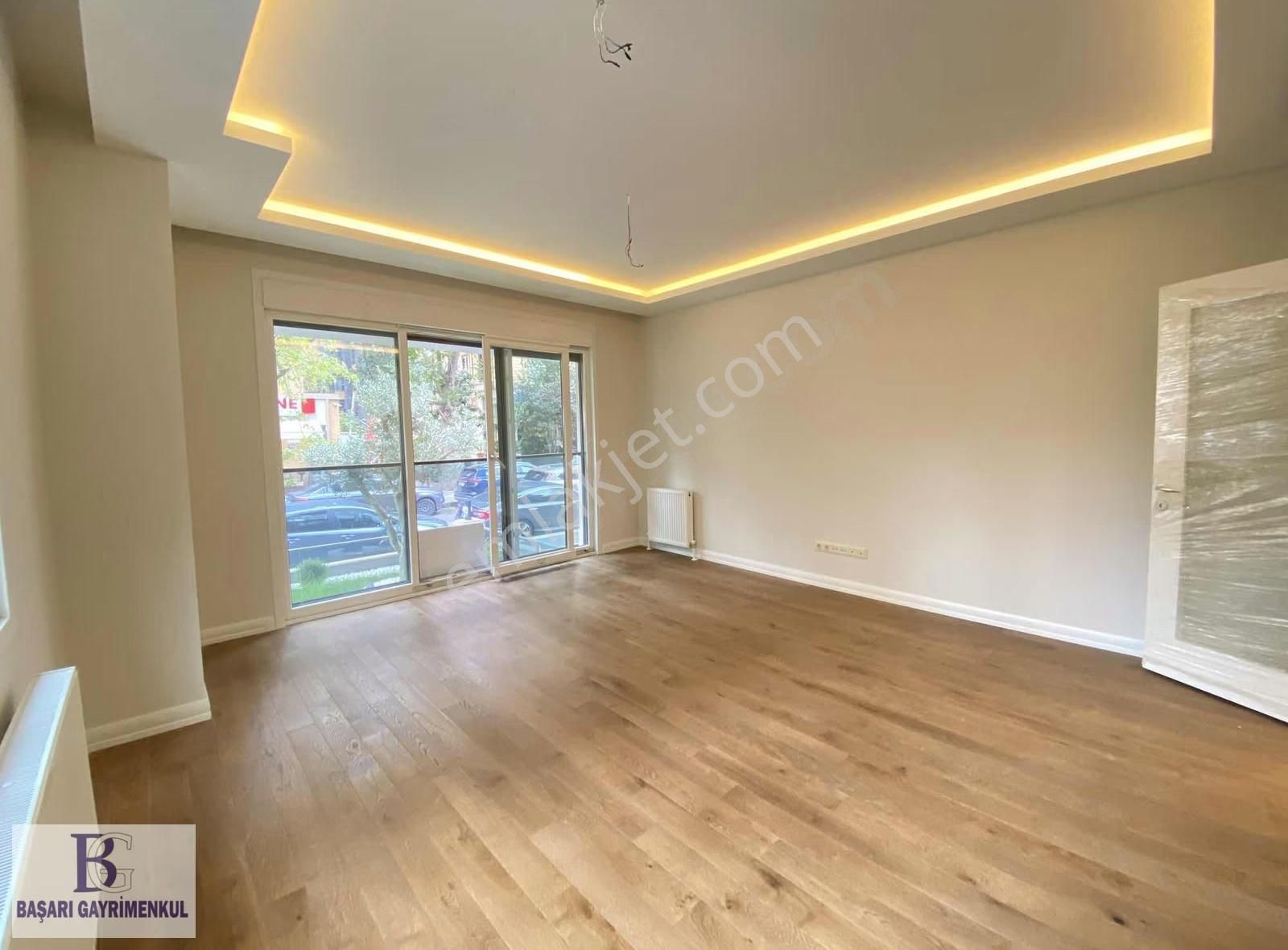 Başarı'dan Suadiye Feride Geçidin'de Bahçe Kullanımlı 3+1 Sıfır - Görsel 19