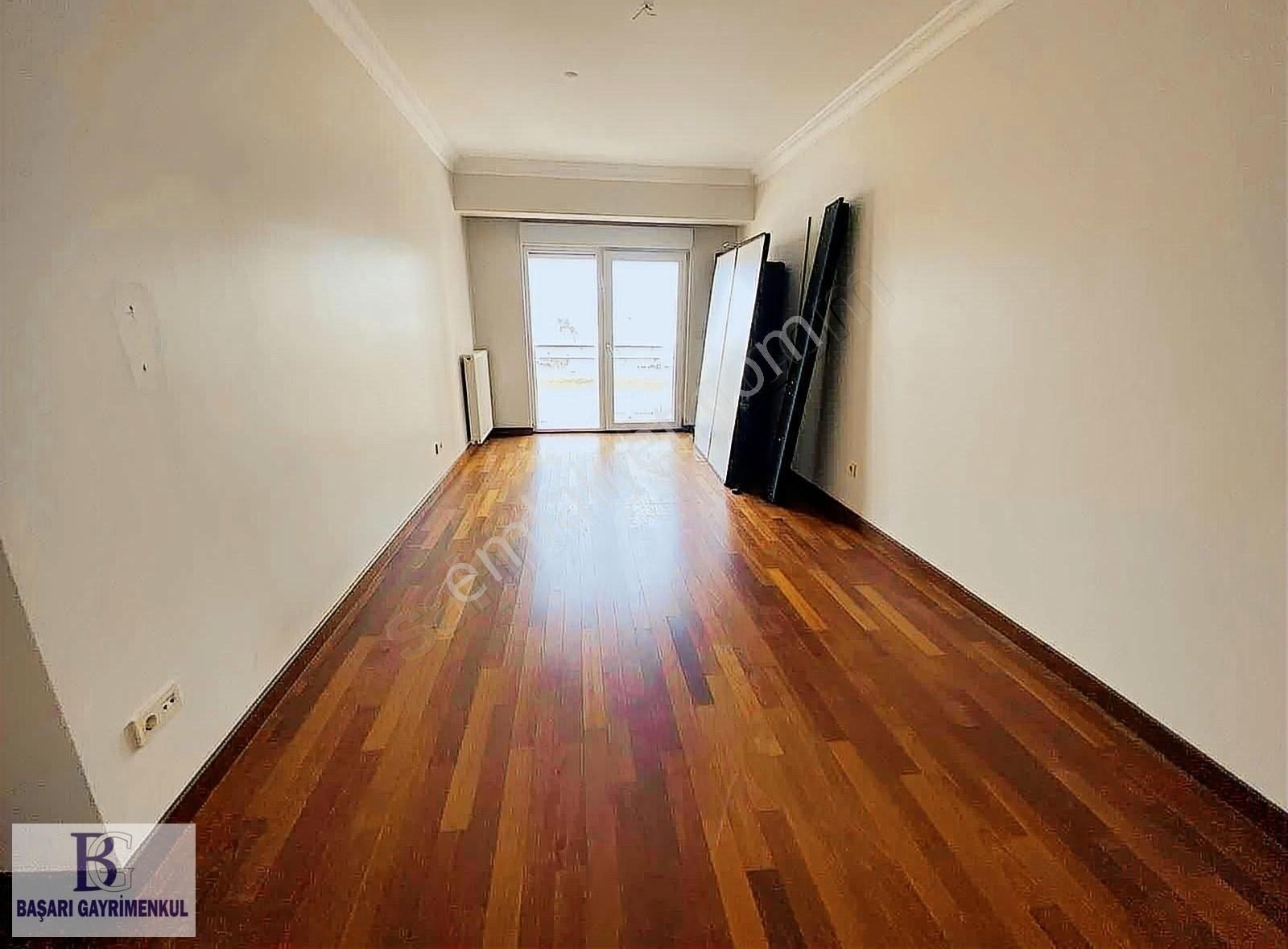 Başarı Paksa Metroport Sitesinde Balkonlu 160m2 Boş 3+1 Frsattır - Görsel 3