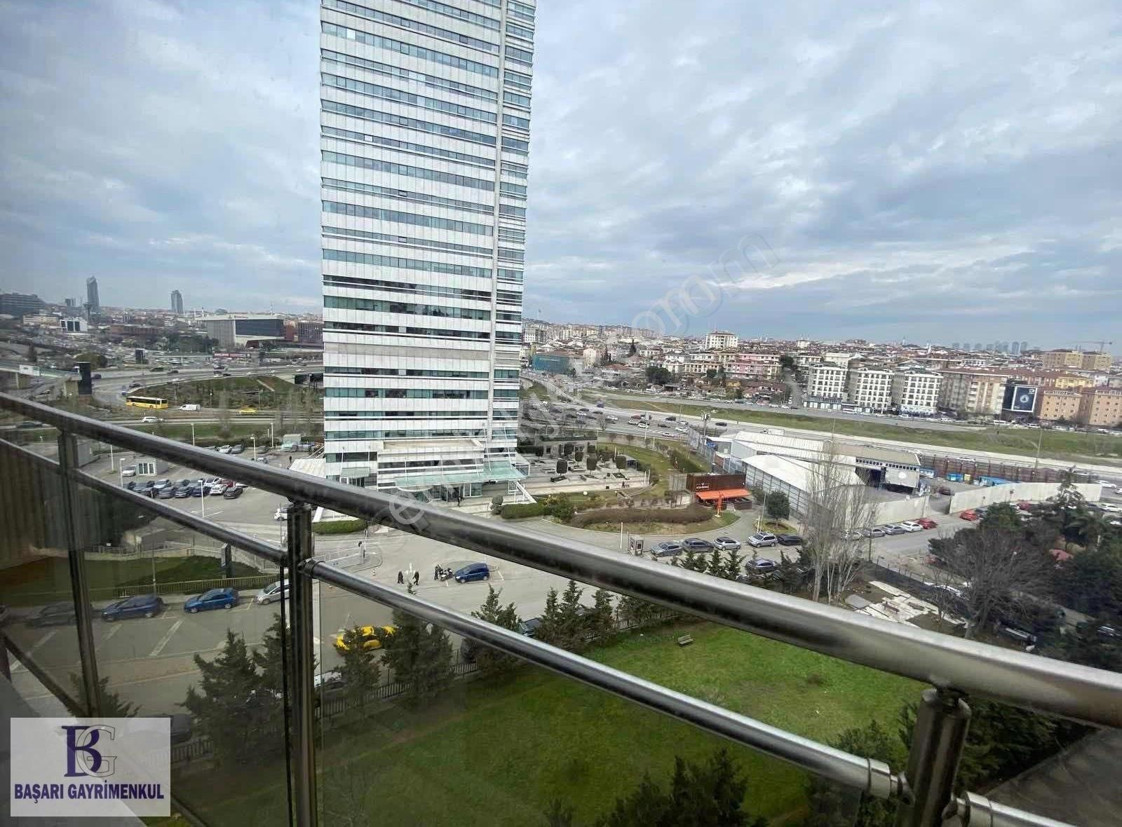 Başarı Paksa Metroport Sitesinde Balkonlu 160m2 Boş 3+1 Frsattır - Görsel 7