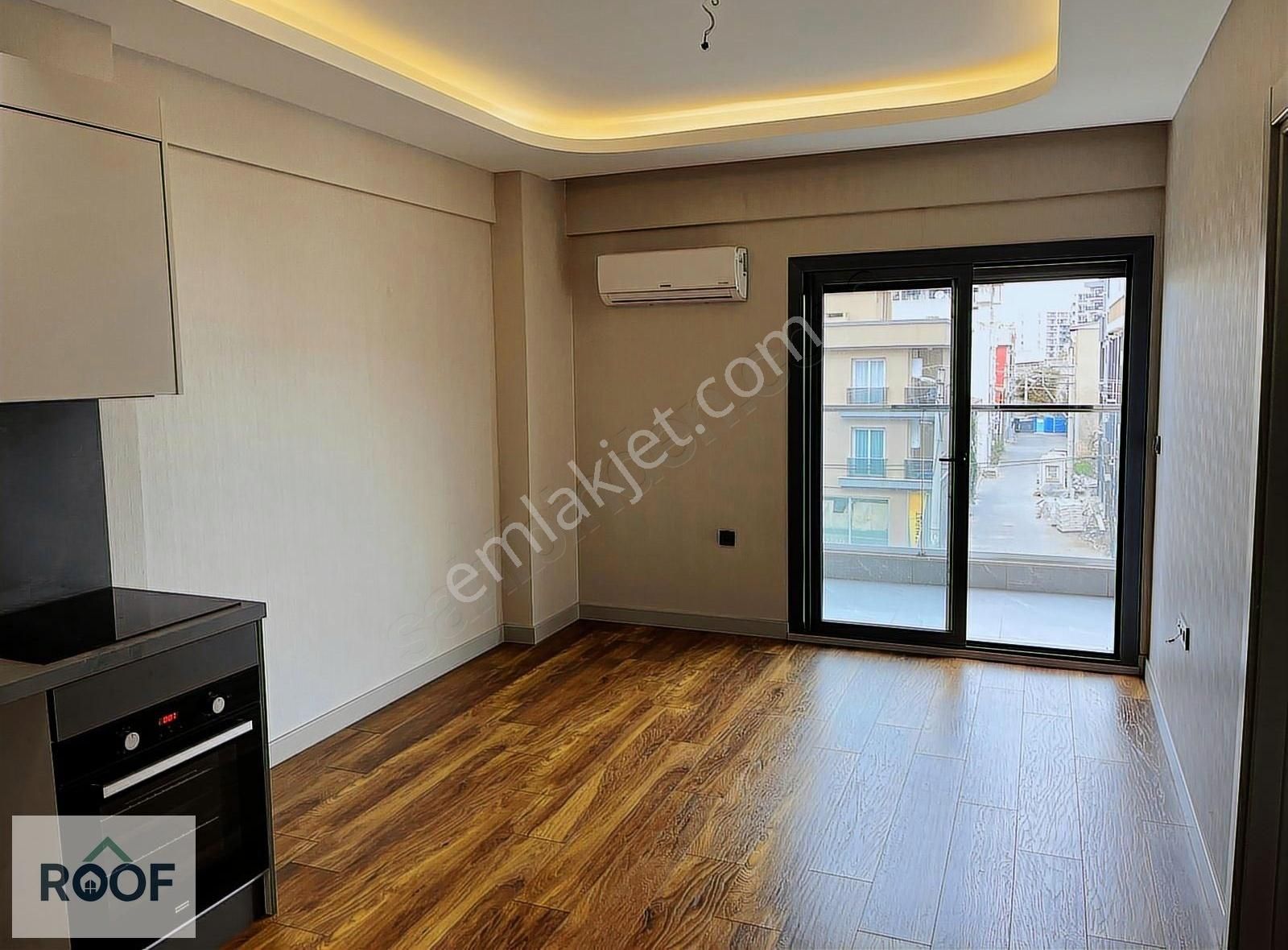 Gültekin Pera Çiğli 1 Havuz Cepheli Kiralık 1+1 - Görsel 6