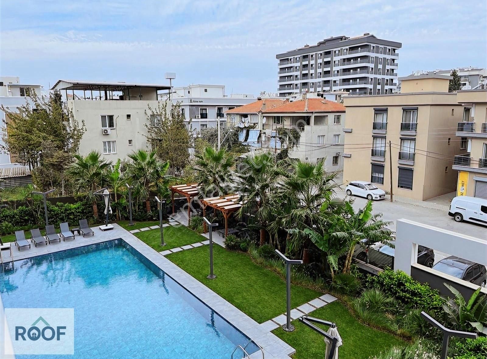 Gültekin Pera Çiğli 1 Havuz Cepheli Kiralık 1+1 - Görsel 4