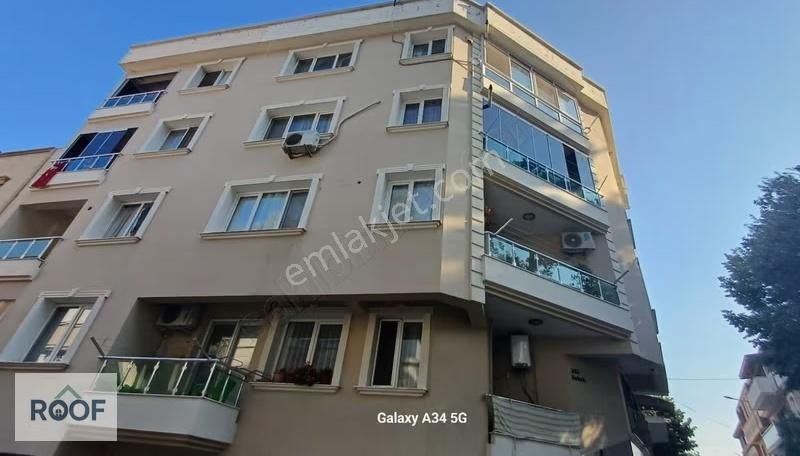 Buca Seyfi Demirsoy Hastanesi Yanında, 2+1 Satılık Daire