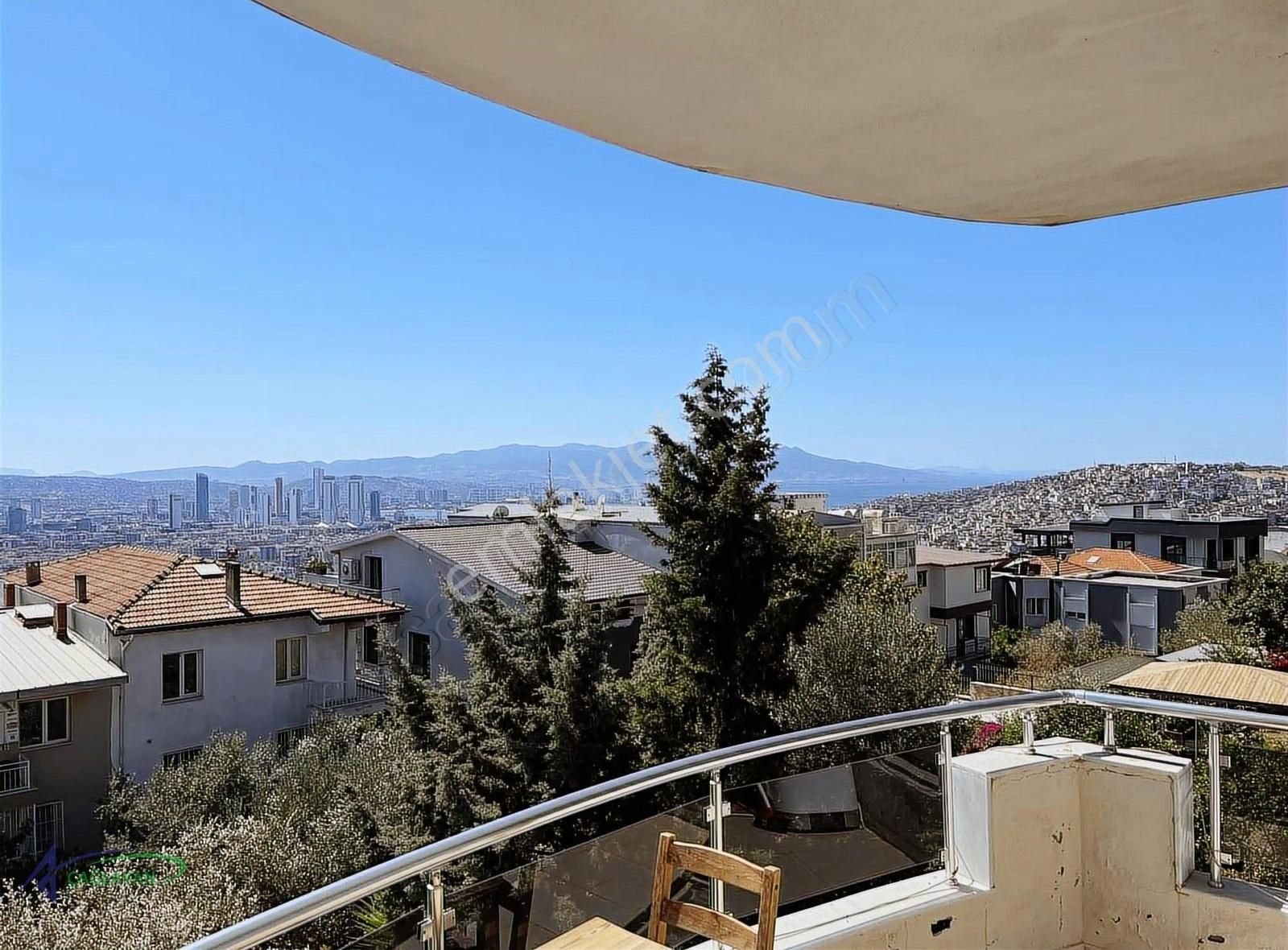 Atatürk Mahallesinde 3 Cepheli Manzaralı Satılık 3+1 Daire - Görsel 4