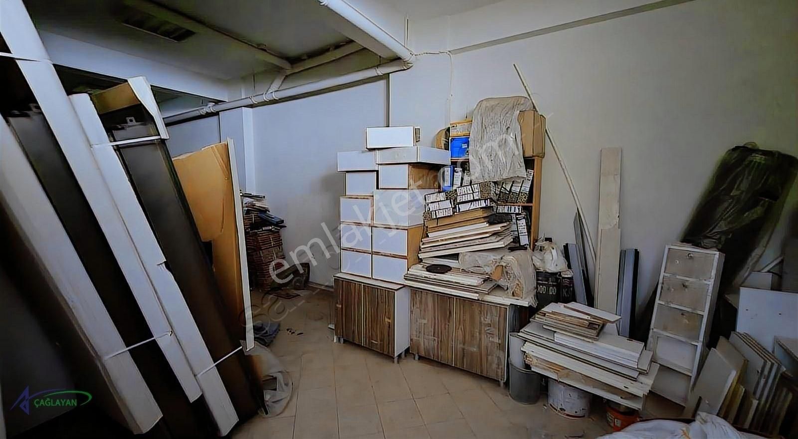 Çiğli'de Anadolu Caddesi'ne Yakın Satılık Dükkan - Görsel 13