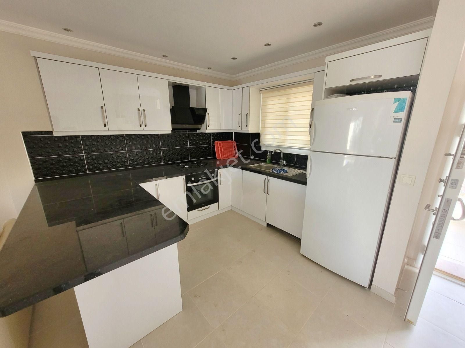 Emsallerinden Uygun Butik Havuzlu Site İçinde 3+1 Dubleks Daire - Görsel 4