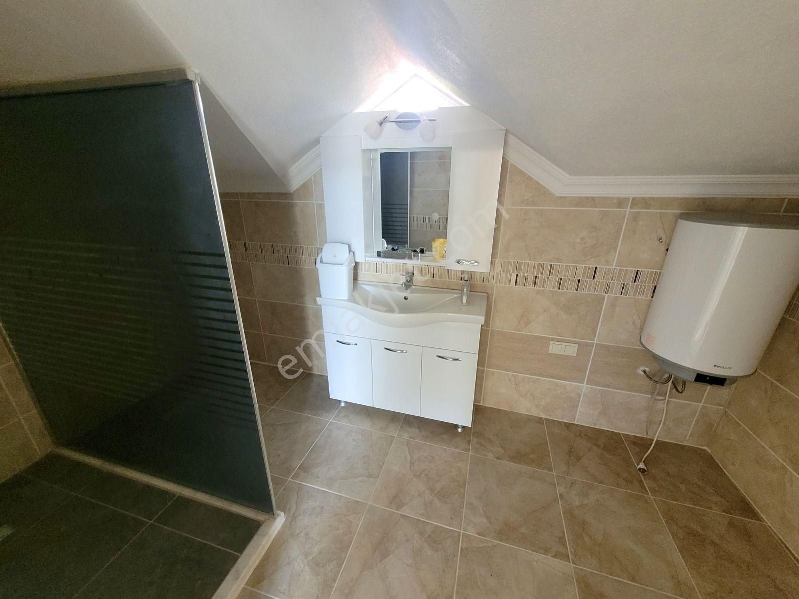 Emsallerinden Uygun Butik Havuzlu Site İçinde 3+1 Dubleks Daire - Görsel 14