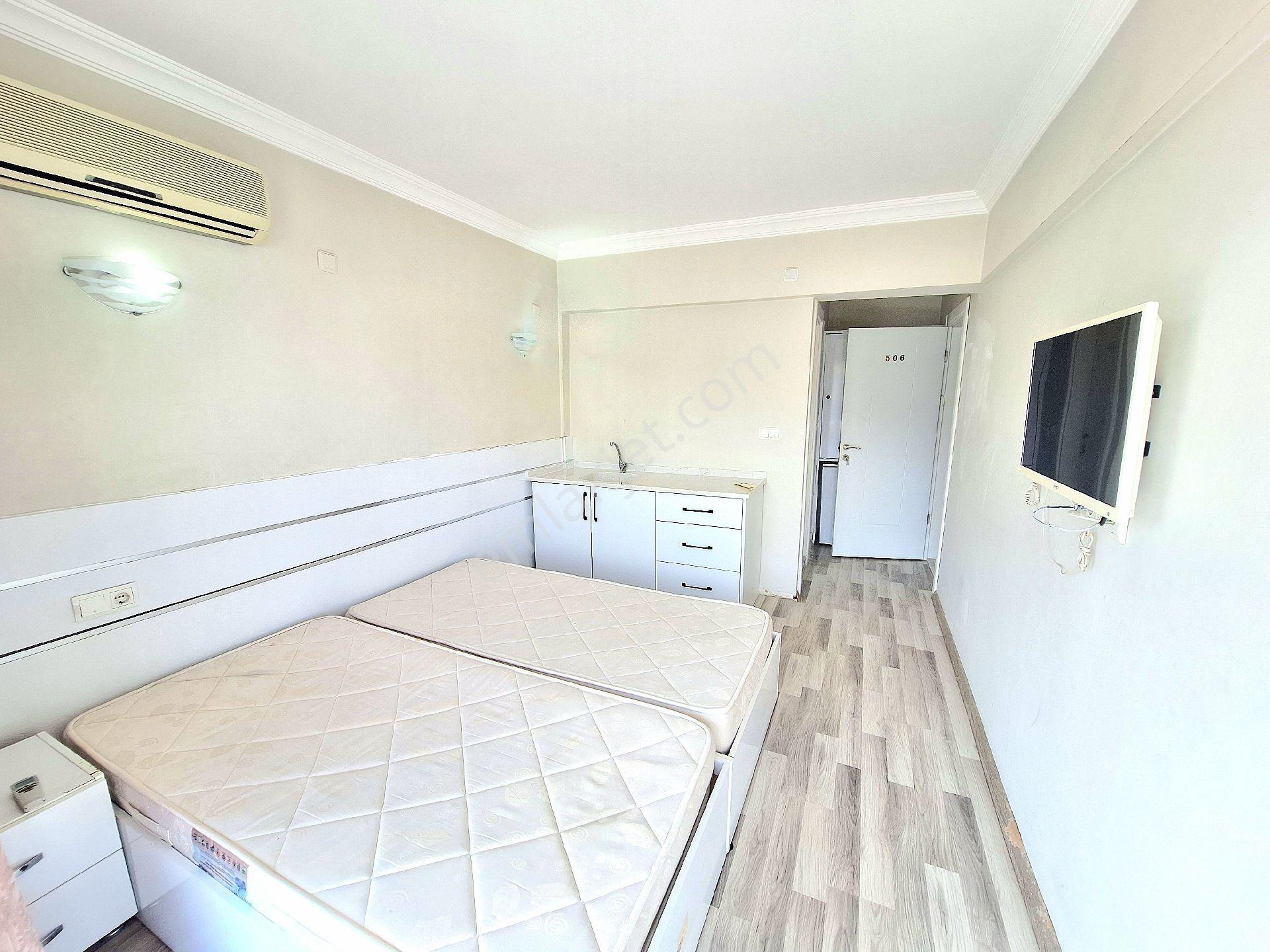 Kuşadası Merkezde Eşyalı Apart Otel Daire Kiralıktır - Görsel 8