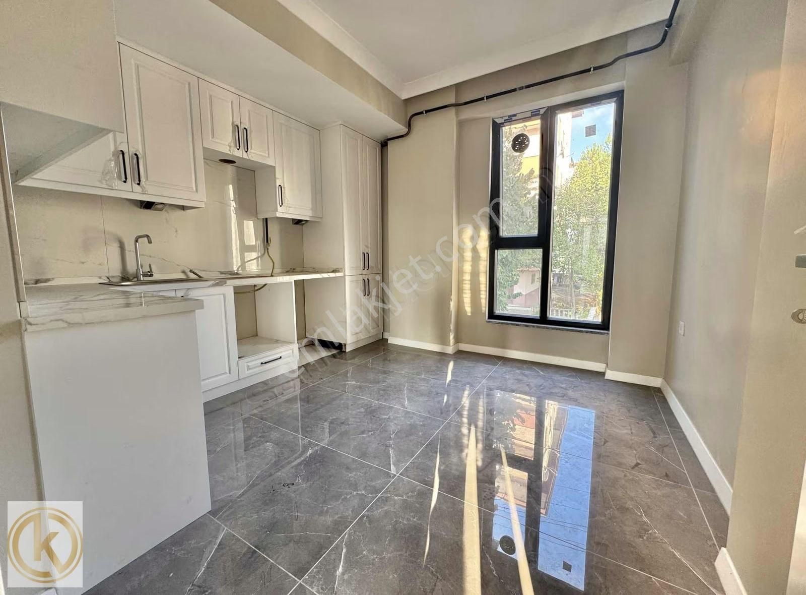 Kaymak Emlaktan Erenler'de Bahçeli 2+1 95 M2 Satılık Daire - Görsel 6