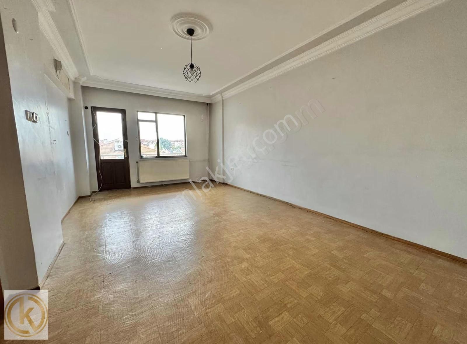 Kaymak Emlaktan Erenler'de 3+1 130 M2 Kiralık Daire - Görsel 24